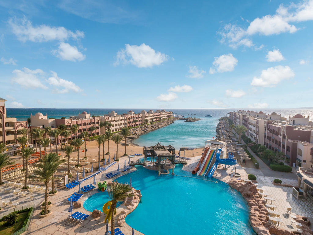 Sunny Days El Palacio Resort & Spa