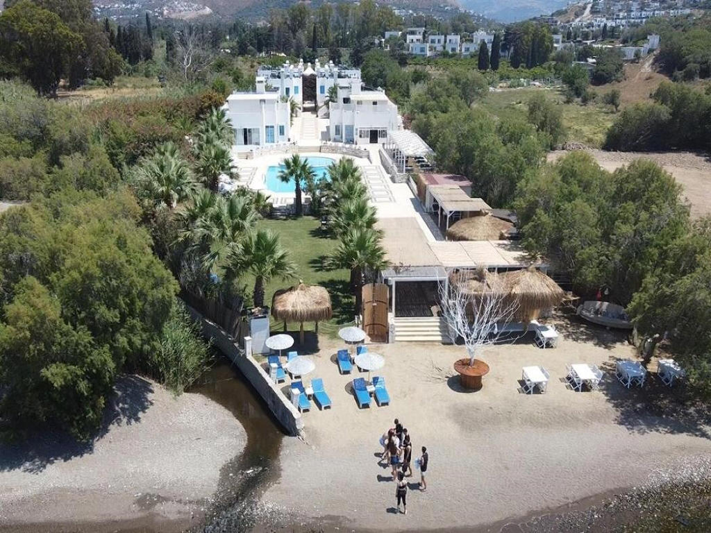 Ladonia Hotels Zemda