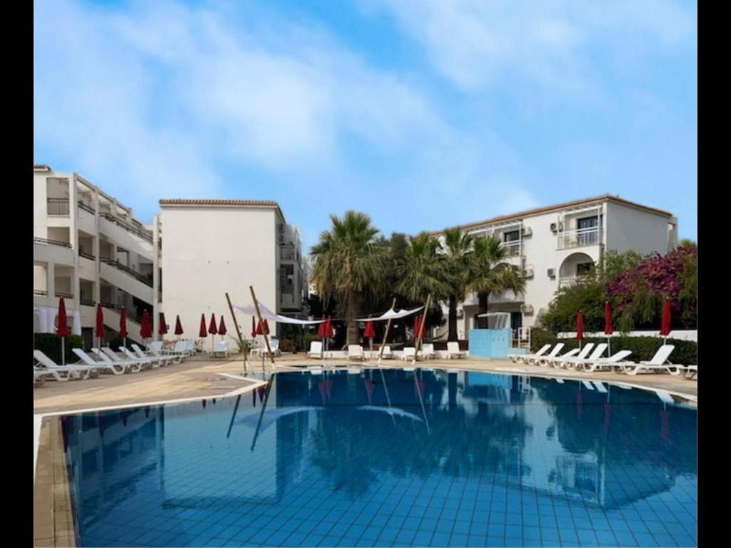 Amore Hotel Apartments