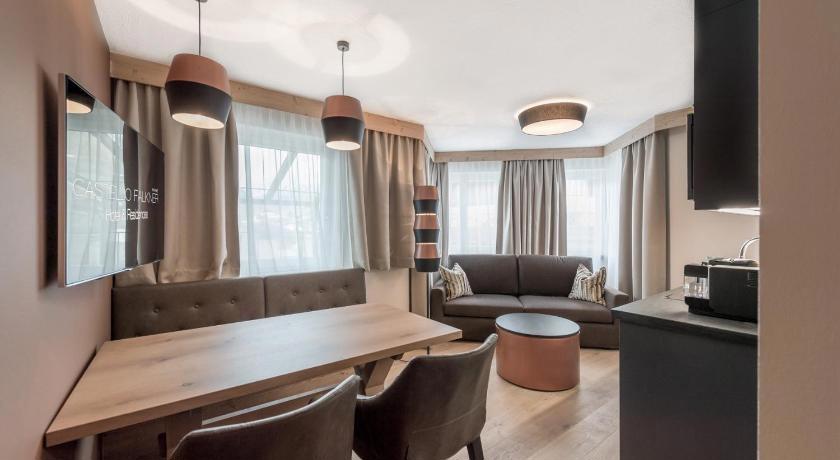Castello Falkner Chalets & Residences