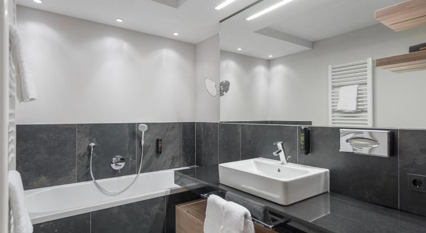Castello Falkner Chalets & Residences