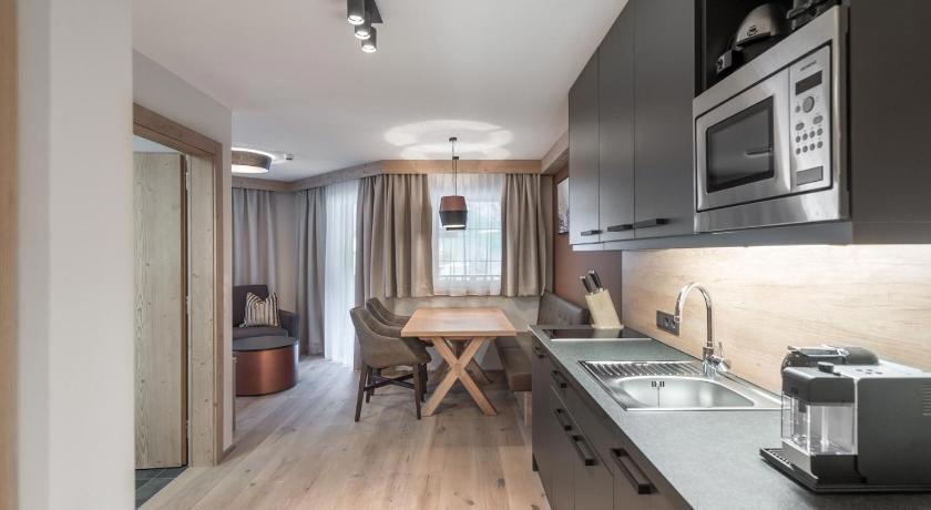 Castello Falkner Chalets & Residences