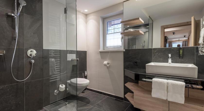 Castello Falkner Chalets & Residences