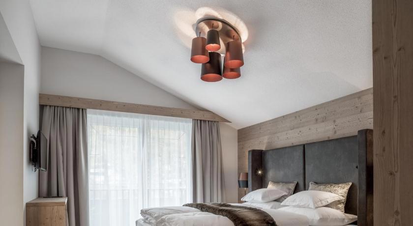 Castello Falkner Chalets & Residences