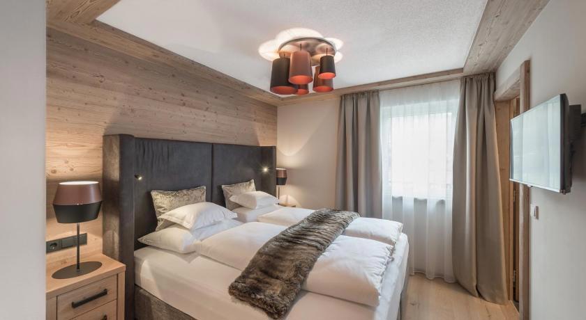 Castello Falkner Chalets & Residences
