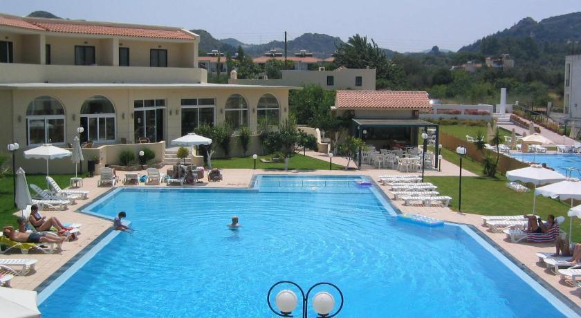 Summerland Hotel & Bungalows