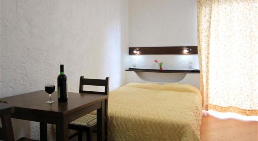 Amazona Apartments
