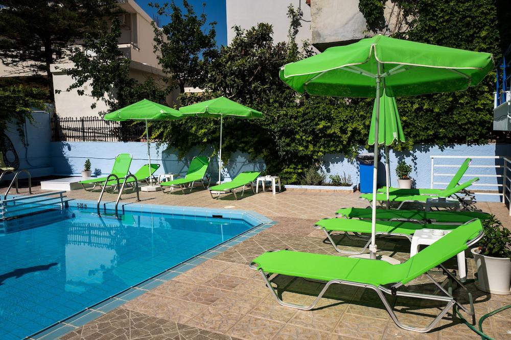 Emilia Hotel Apartments
