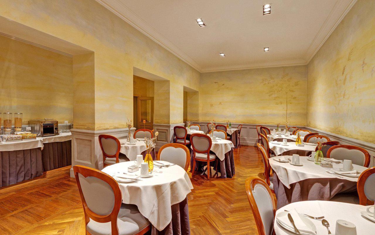 Hotel Alpi Roma