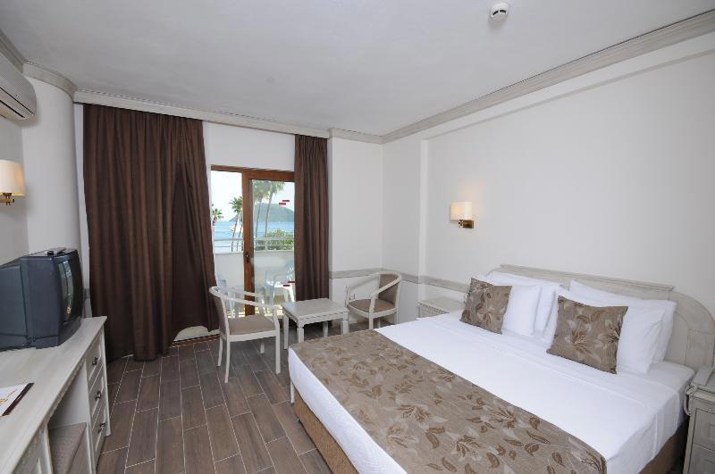 MY DREAM HOTEL