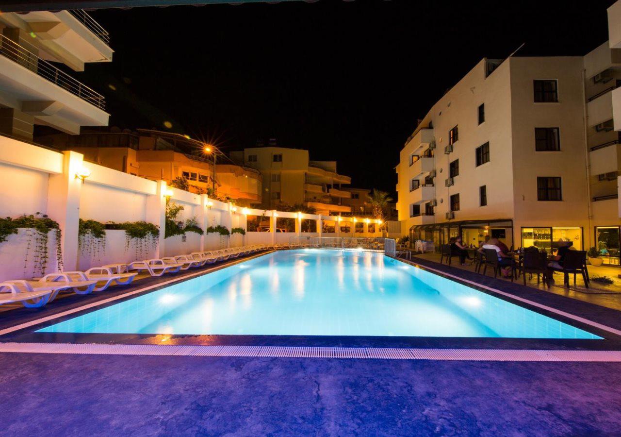 Tuntas Suites Altinkum