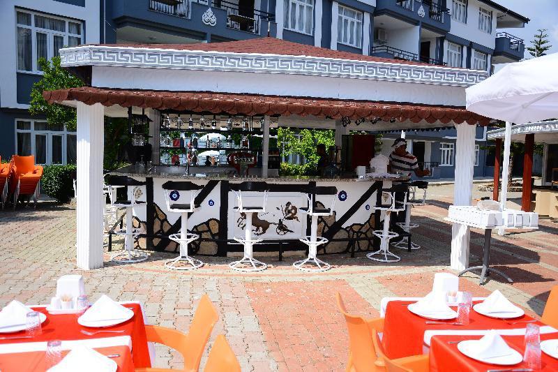 Andros Family Club