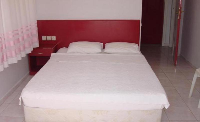 Mola Hotel