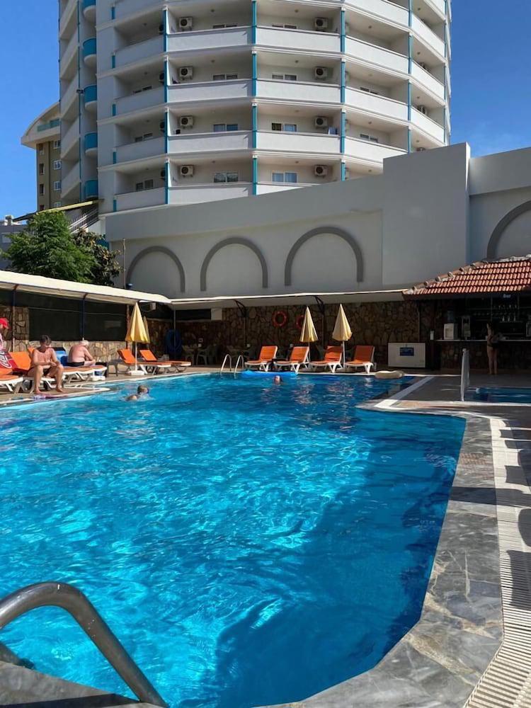 Sun Vera Hotel