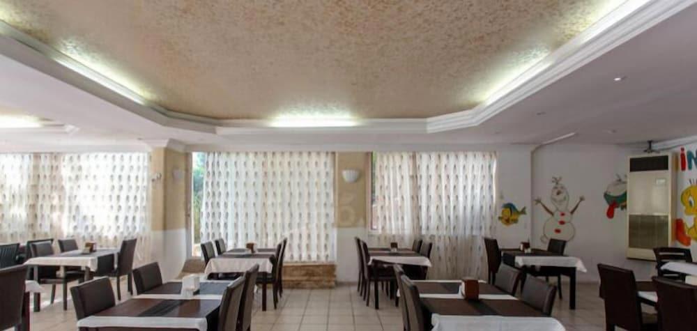 Sun Vera Hotel