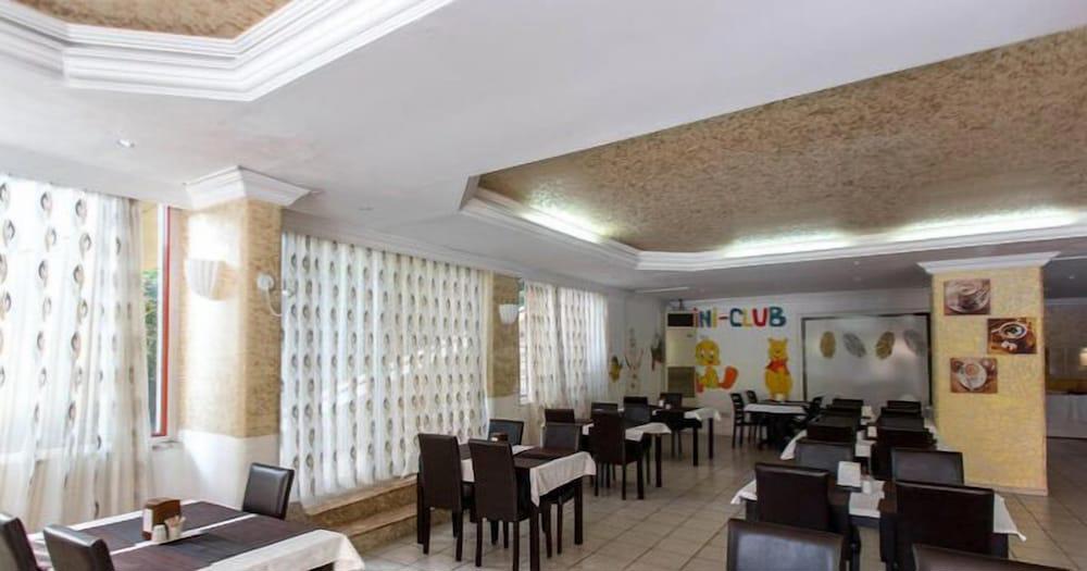 Sun Vera Hotel