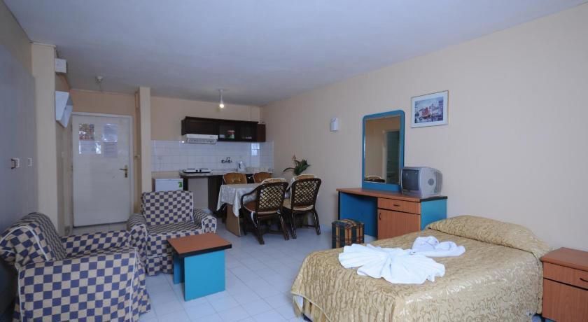 Grand Villa Sol Apartments