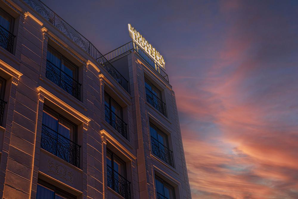 Monalisa Hotels