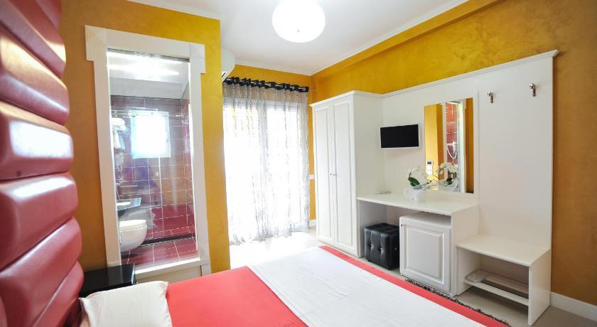 HOTEL ILIRIA INTERNACIONAL