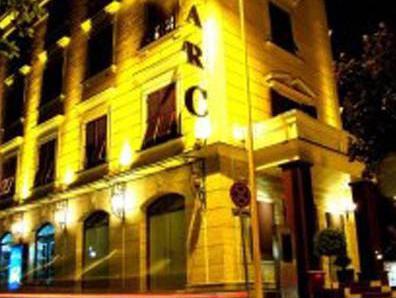 Monarc Hotel
