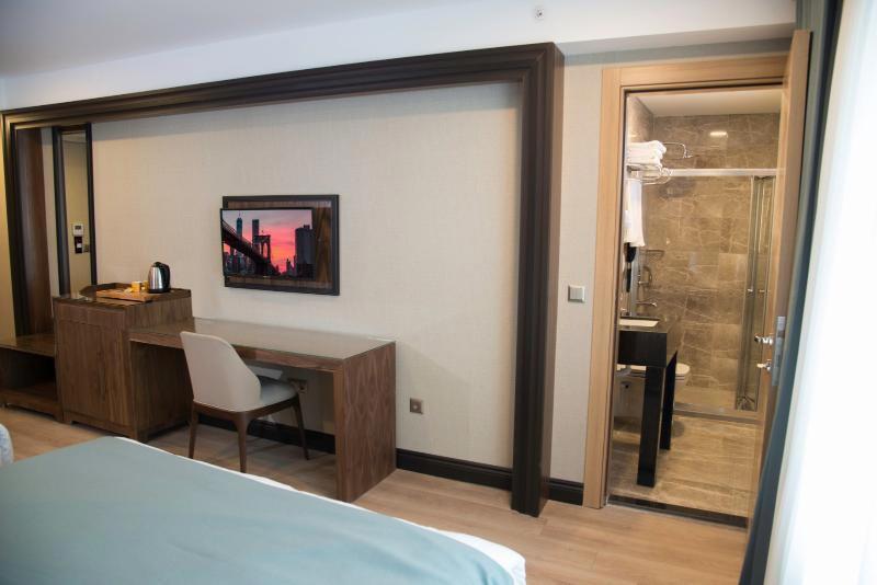Valens Otel