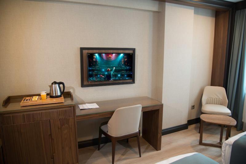 Valens Otel