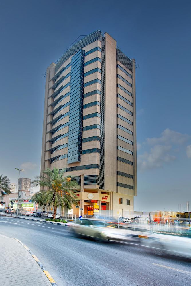 Center Hotel