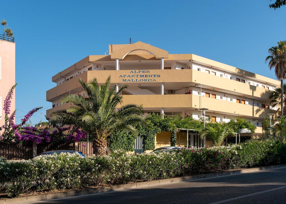 Alper Apartments