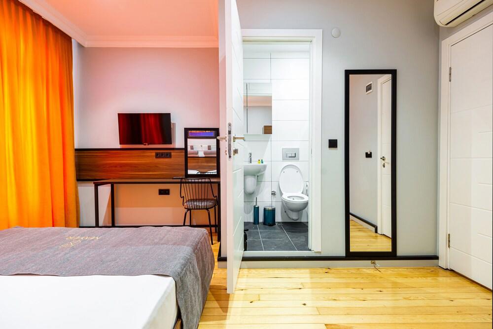 Mayer Select Hotel