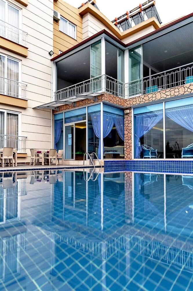 Belek Diamonds Hotel