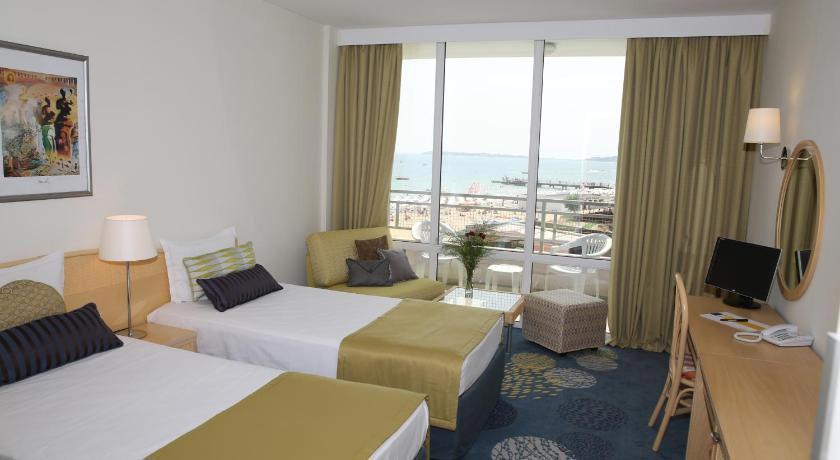 Hotel Globus
