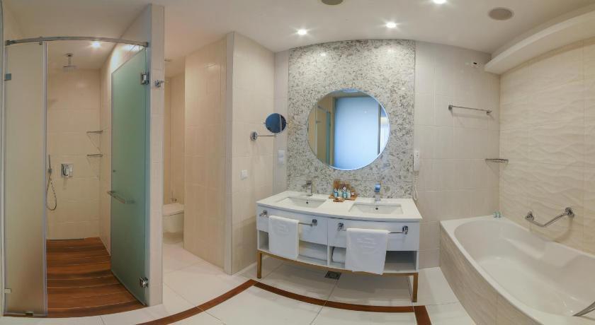 Maritim Hotel Paradise Blue Albena