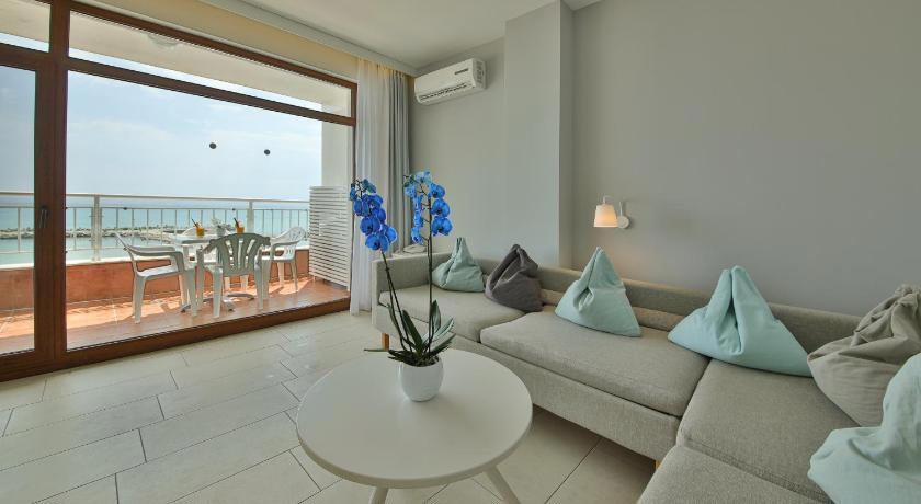 White Lagoon Holiday Village