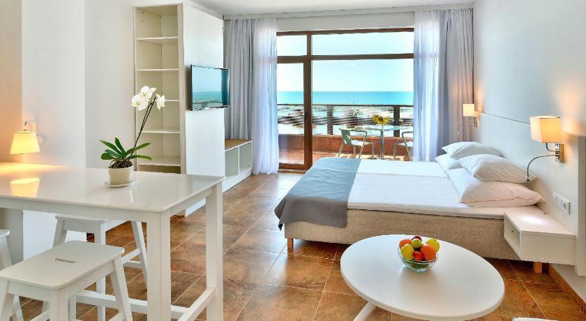 White Lagoon Holiday Village