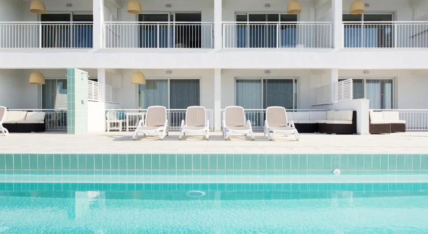 White Lagoon Holiday Village