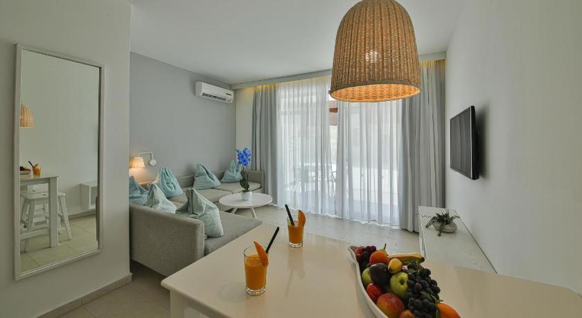 White Lagoon Holiday Village