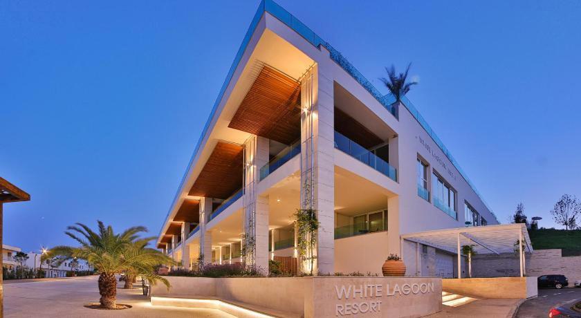 White Lagoon Holiday Village