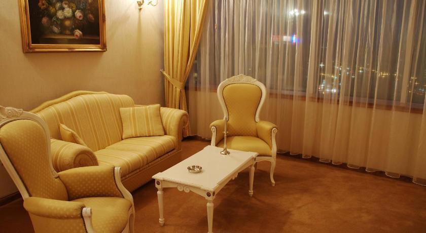 Hotel Mirage