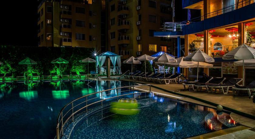Hotel Amaris
