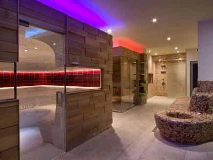 Flamingo Grand Hotel & Spa