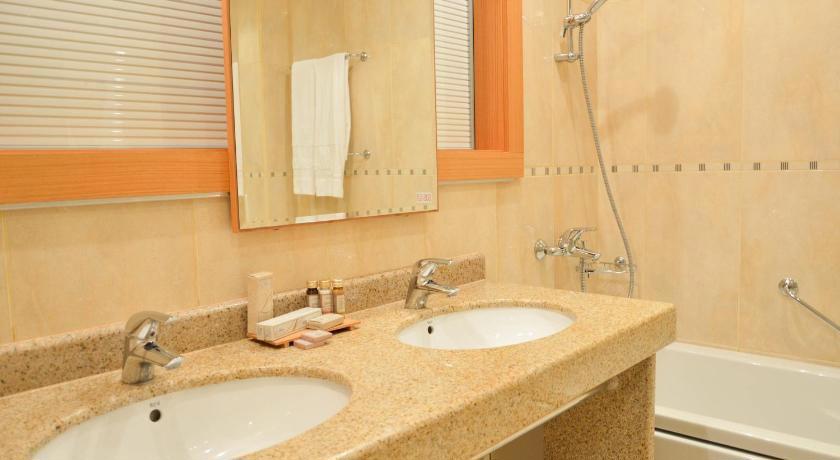 Flamingo Grand Hotel & Spa