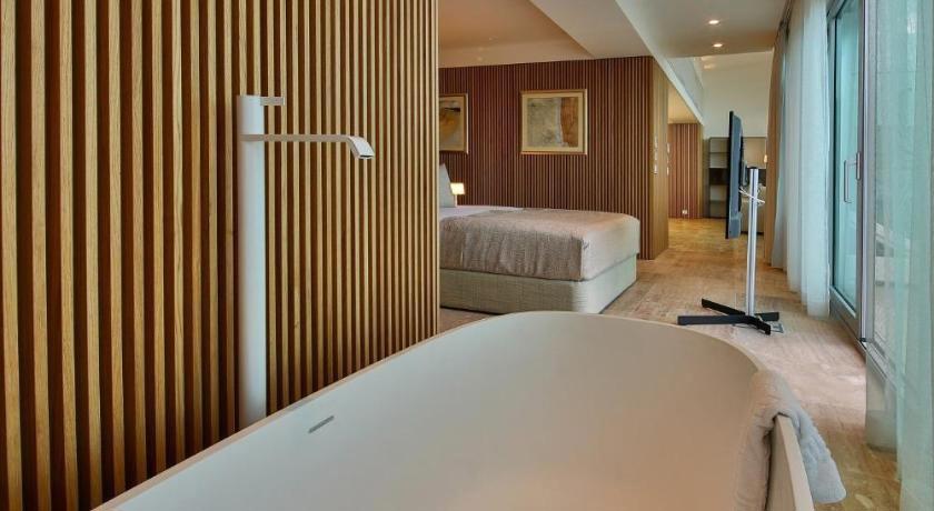 Flamingo Grand Hotel & Spa