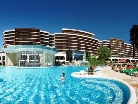 Flamingo Grand Hotel & Spa