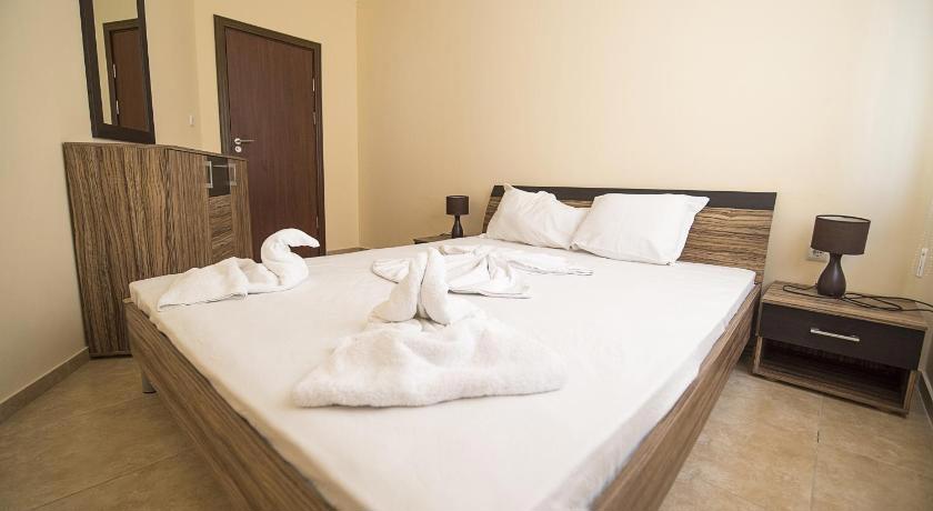 Apollon Apartments