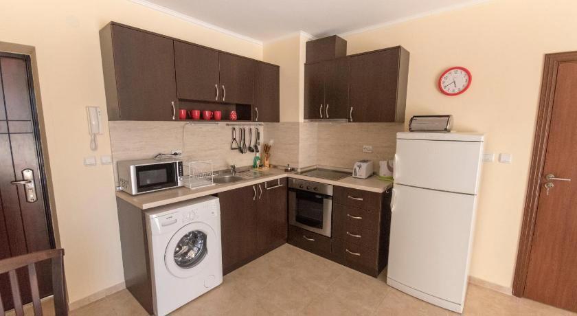 Apollon Apartments