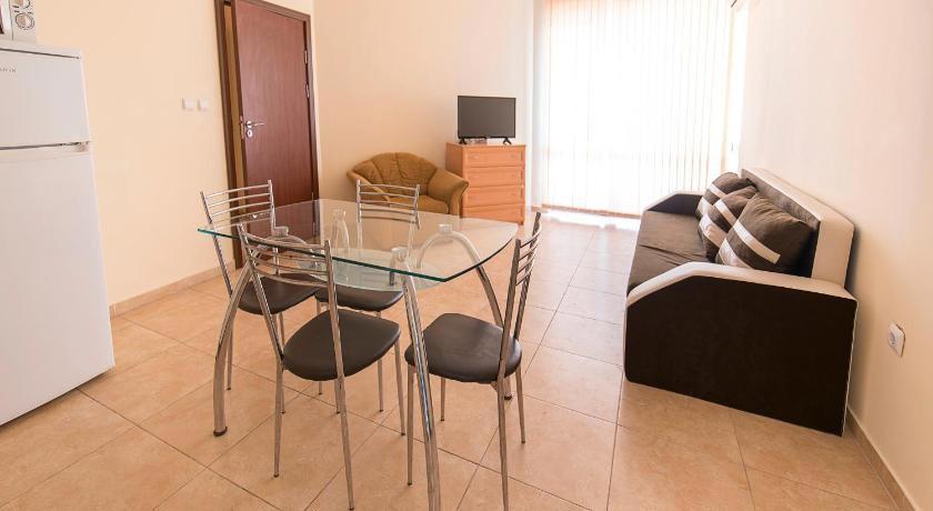 Apollon Apartments