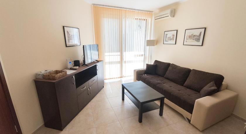 Apollon Apartments