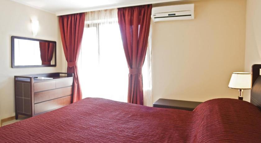 Park Hotel Oasis - Neseber