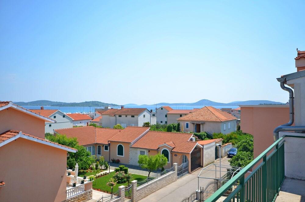 Apartments Zinka