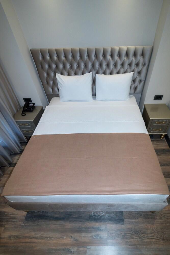 Mardia Hotel
